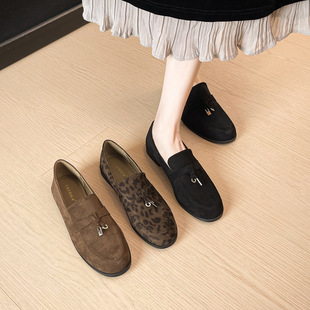 8988-6 秋季新款英伦风豹纹乐福鞋女懒人一脚蹬百搭大码小皮鞋
