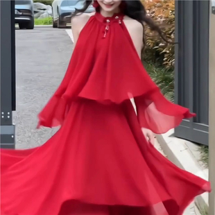 法式海边度假红色挂脖吊带连衣裙子女夏季2025新款小个子气质长裙