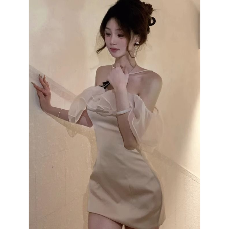 纯欲风一字肩荷叶边紧身包臀裙女春夏新款生日宴会礼服无袖连衣裙