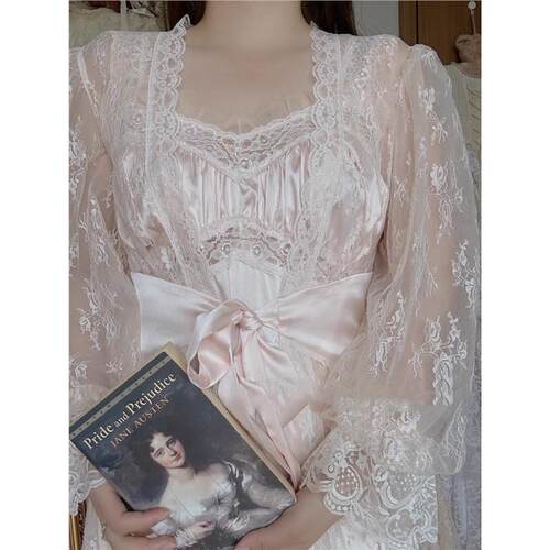 《温妮公主》法式复古少女蕾丝睡裙秋季居家服晨袍蕾丝花边公主裙