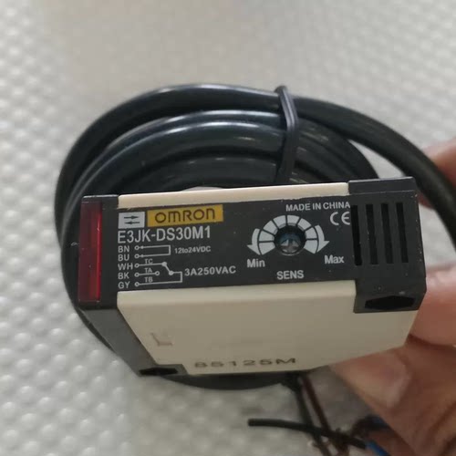 原装正品欧姆龙光电开关E3JK-DS30M1 DS30M2 E3JK-R4M1R4M2传感器