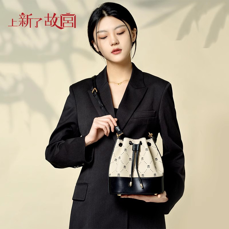 上新了故宫山海文渊水桶包