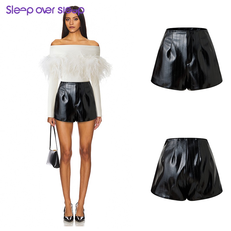 黑色百搭酷感环保皮革高腰短裤女