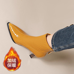 加绒保暖漆皮尖头细跟短靴女2025秋冬新款瘦瘦靴马丁靴高跟时装靴