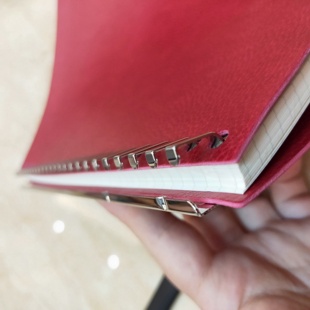 【专利】20孔26孔30孔活页本专用收纳夹活页夹子封皮装订夹软皮面封套A5 B5 A4可拆卸笔记本记事本文具方格本