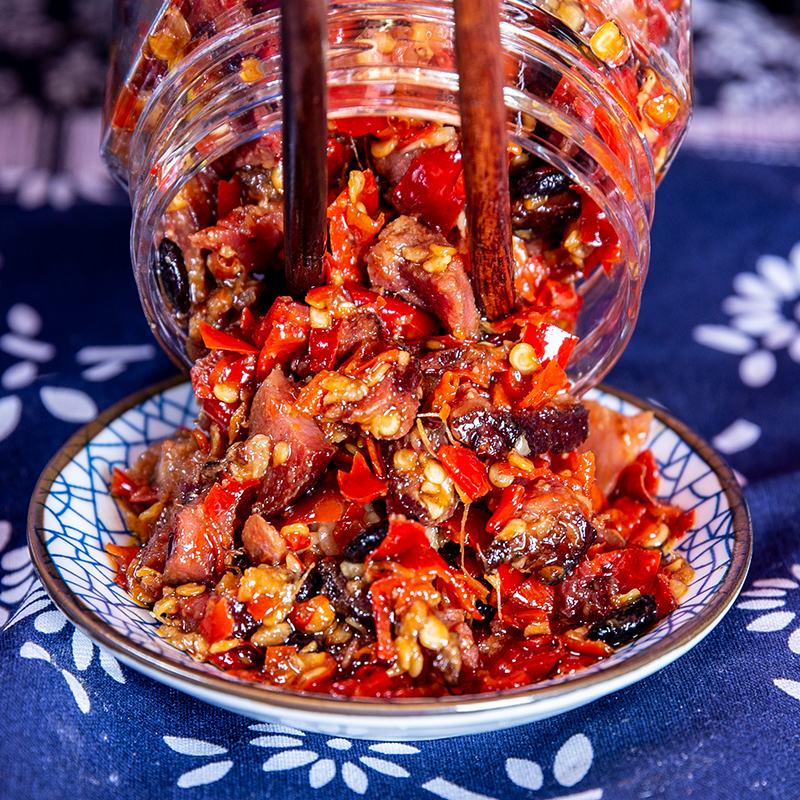 湖南特产手工自制剁椒腊肉辣椒酱农家自制拌饭酱下饭菜香辣辣椒酱