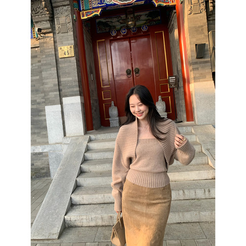 daydayicy 10/20 20点 古早韩味 针织开衫抹胸套装