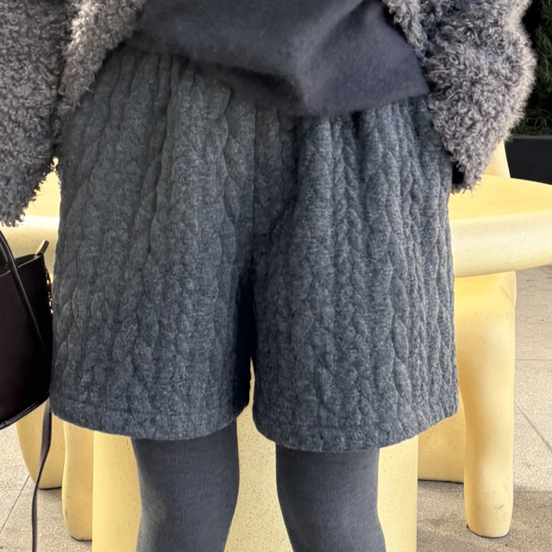 复古麻花纹阔腿短裤女欧洲站2025冬装新款欧货五分裤女装休闲裤潮,女装/女士精品,休闲裤,淘宝优惠券,粉丝福利购,淘宝优惠卷