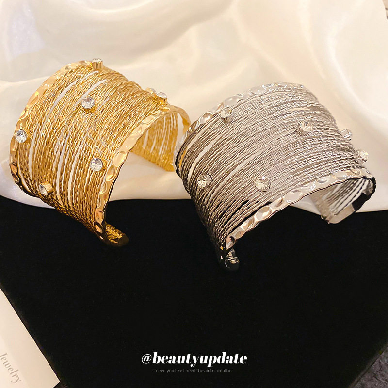 EUROPEAN AND AMERICAN CROSS-BORDER NEW MULTI-LAYER HOLLOW WINDING BRACELET ULTRA-FLASH NICHE FASHION DESIGN BRACELET DAILY ARMBAND WOMEN