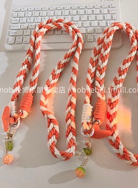 精致立体橘子挂饰手机挂链尼龙线材编织斜跨长绳小清新ins百搭女款防丢挂件户外结实耐用通用ccd相机便携背带