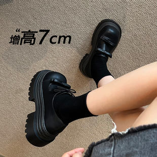 厚底黑色小皮鞋女2026春季超火配裙子增高通勤英伦风松糕乐福单鞋