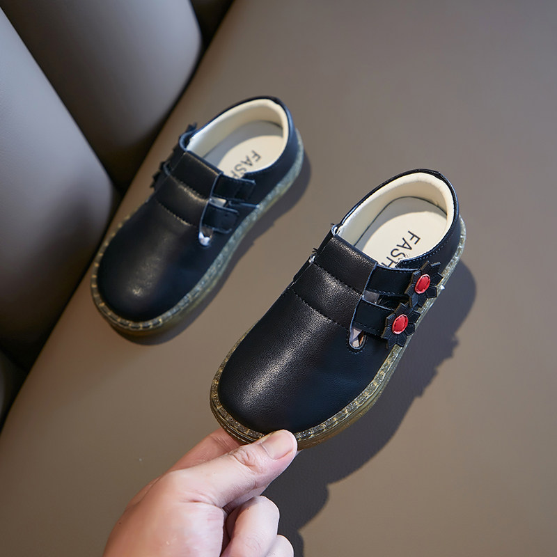 百搭女童皮鞋秋季新款韩版儿童公主鞋果冻软底豆豆中大童真皮单鞋