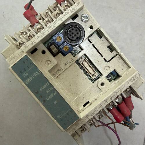 FX1S-14MR-001 PLC控制器   拆机