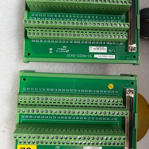 ADLINK  DIN-100S-01(G) 接线端