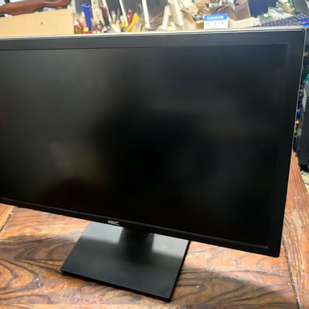 HKC MB24S1显示器 24寸屏幕 支持VGA和DVI接