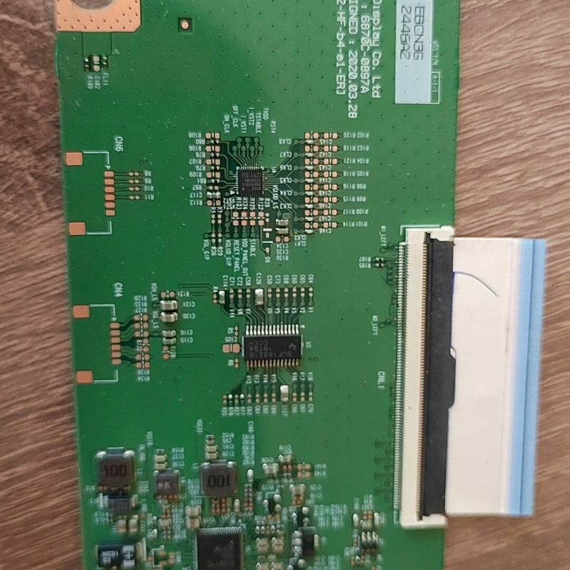 LM270WQB-SSA1逻辑板 LG逻辑板6870C-