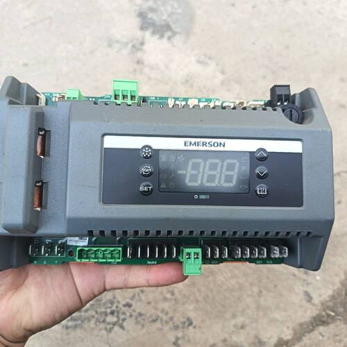 艾默生EMERSON冷库机组控制器XCM25D 543-02