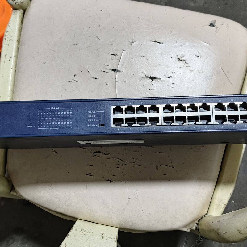千兆交换机 迅捷24口全千兆交换机   需要