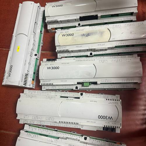 克莱门特 w3000 plc 屏幕 一下出