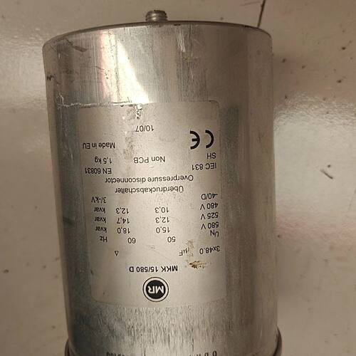 德国MR+MKK+15/580+D电容器 拆机 有40个