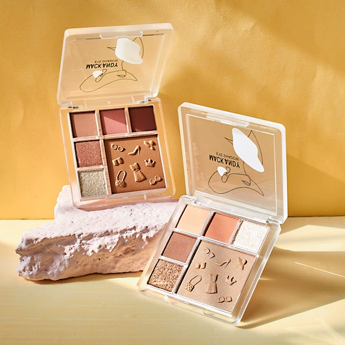 Демисезонные палетка теней, в коричневых тонах, 2021 года, новая коллекция