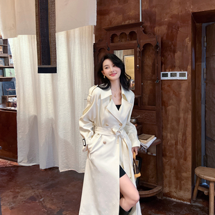 高级感白色提花风衣外套女2025秋季新款韩系宽松气质流行休闲大衣