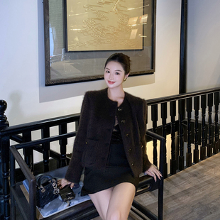 高级感小香风拉绒羊绒大衣女2025冬季新款气质轻奢千金毛呢短外套