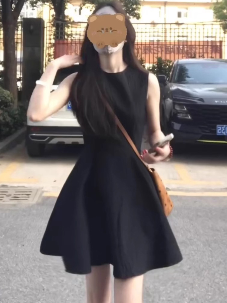 Black Sleeveless Vest Dress Women Summer New arrival Short French Waist Slim Looking Little Black Dress Gown Short Skirt