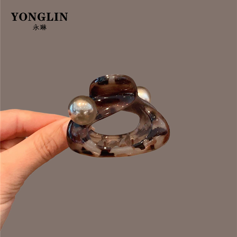 韓國優(yōu)雅氣質發(fā)夾女后腦勺鯊魚夾高級感醋酸抓夾豹紋馬尾盤發(fā)發(fā)卡