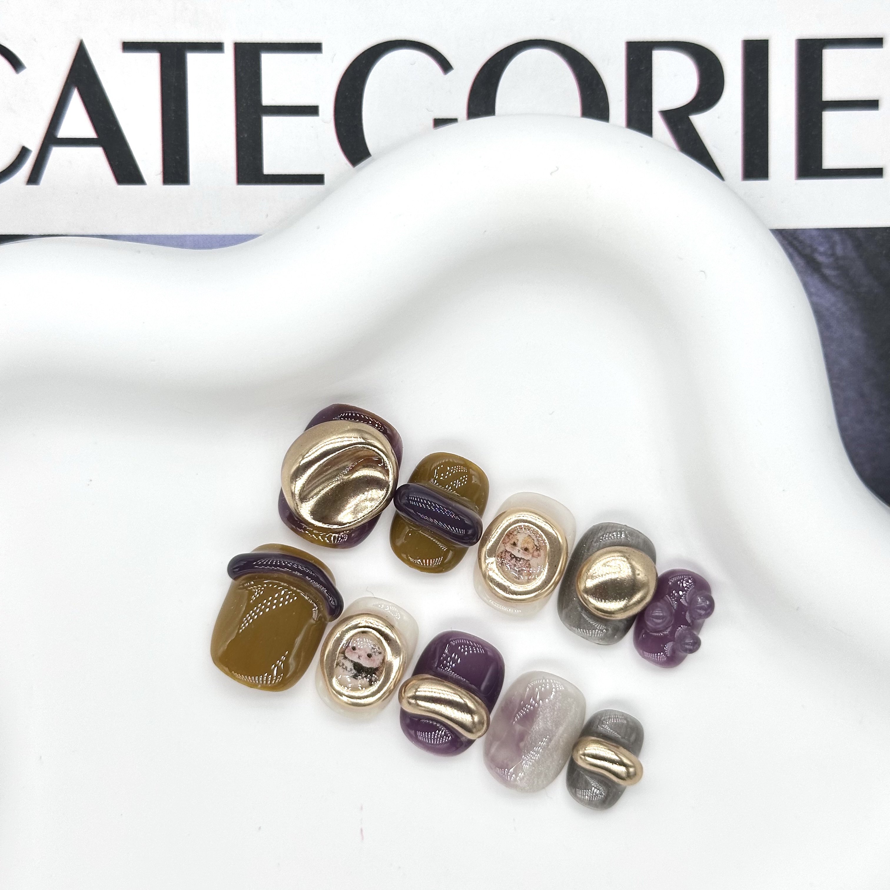 【兔斯基】巴洛克捏捏小兔子小众不撞款短款显白纯手工穿戴甲美甲