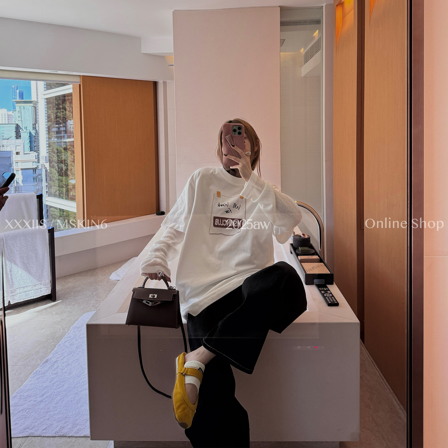 假两件字母印花长袖T恤女棉拼接