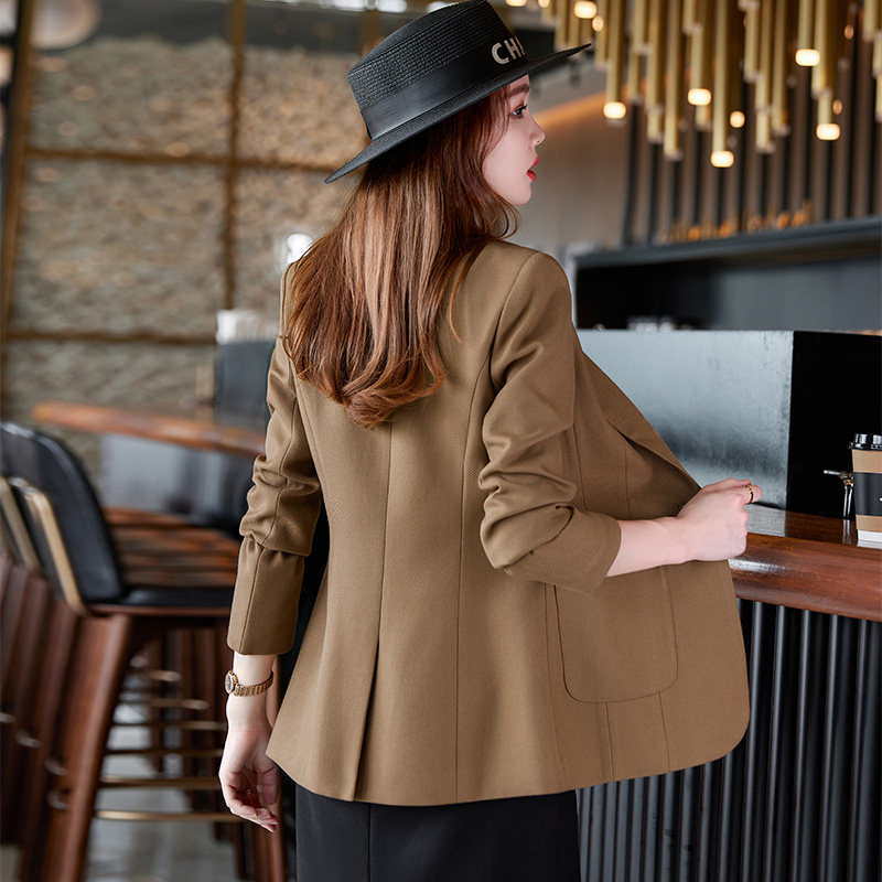 潮牌高级感时尚西装外套女秋冬季小个子洋气休闲修身加厚西服上衣