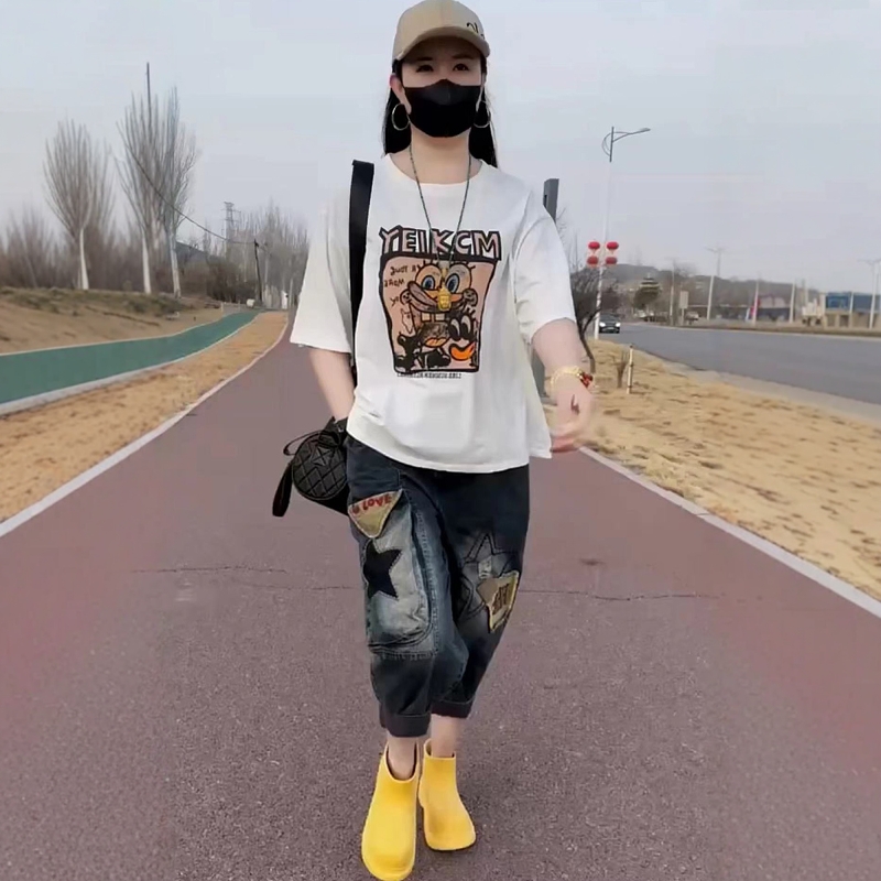两件套装女2025年夏季新款印花棉T恤短袖+薄款水洗牛仔哈伦裤套装