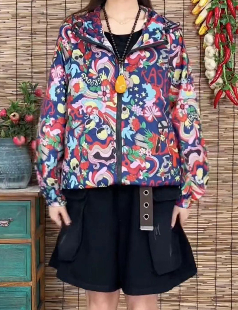欧洲站2022春夏季新款个性洋气簿款连帽防晒衣外套女透气宽松韩版