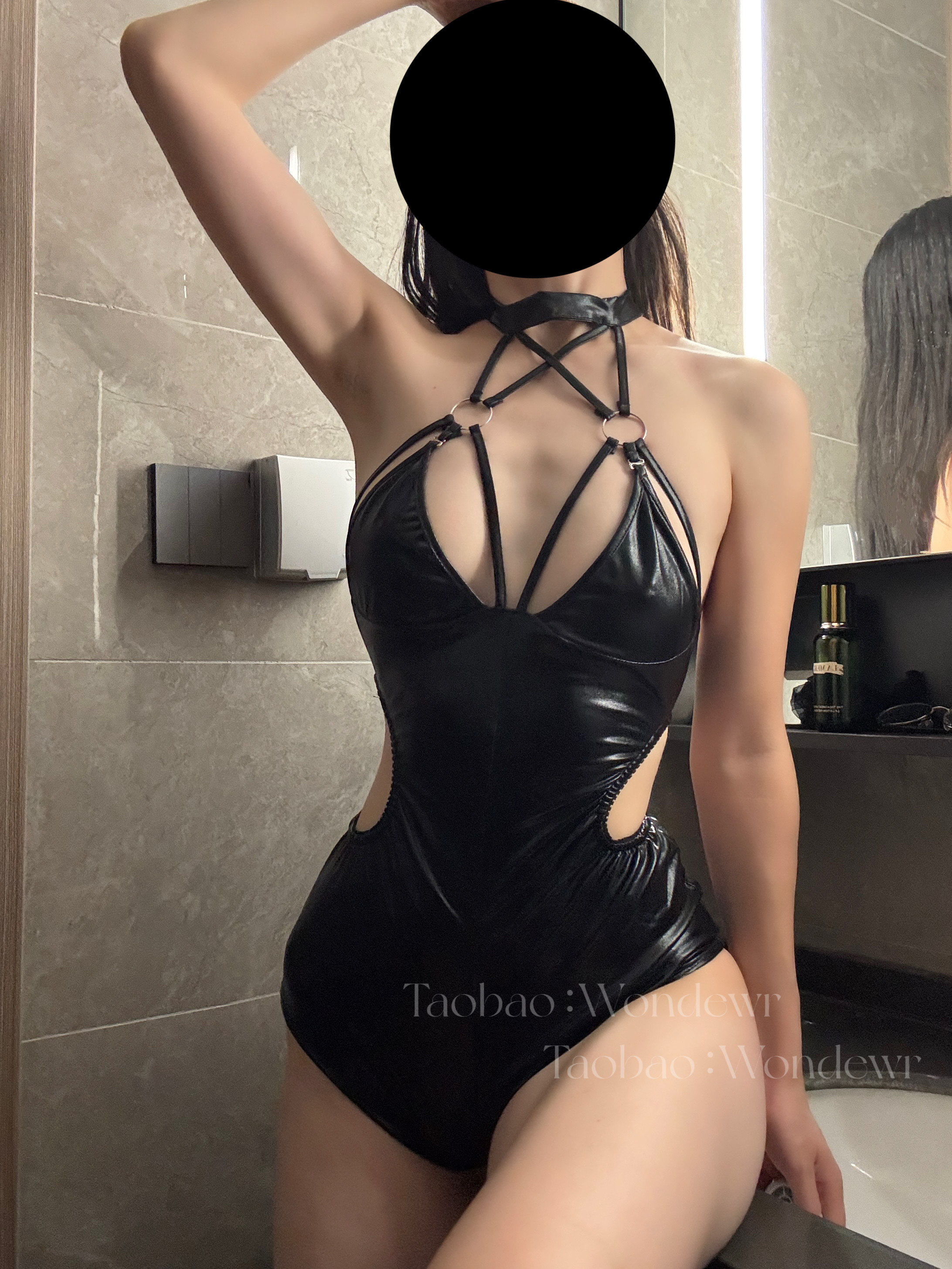 调皮鬼皮衣性感内衣女小胸显大蕾丝吊带连体衣纯欲风高级感套装