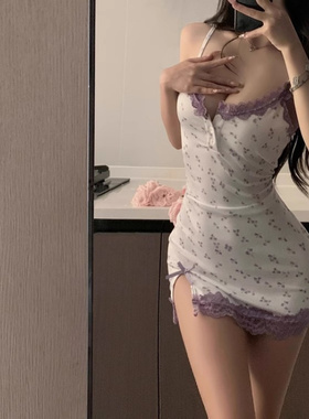 2025紫色小碎花睡裙蕾丝拼接小胸纯欲风吊带包臀性感家居肤睡衣