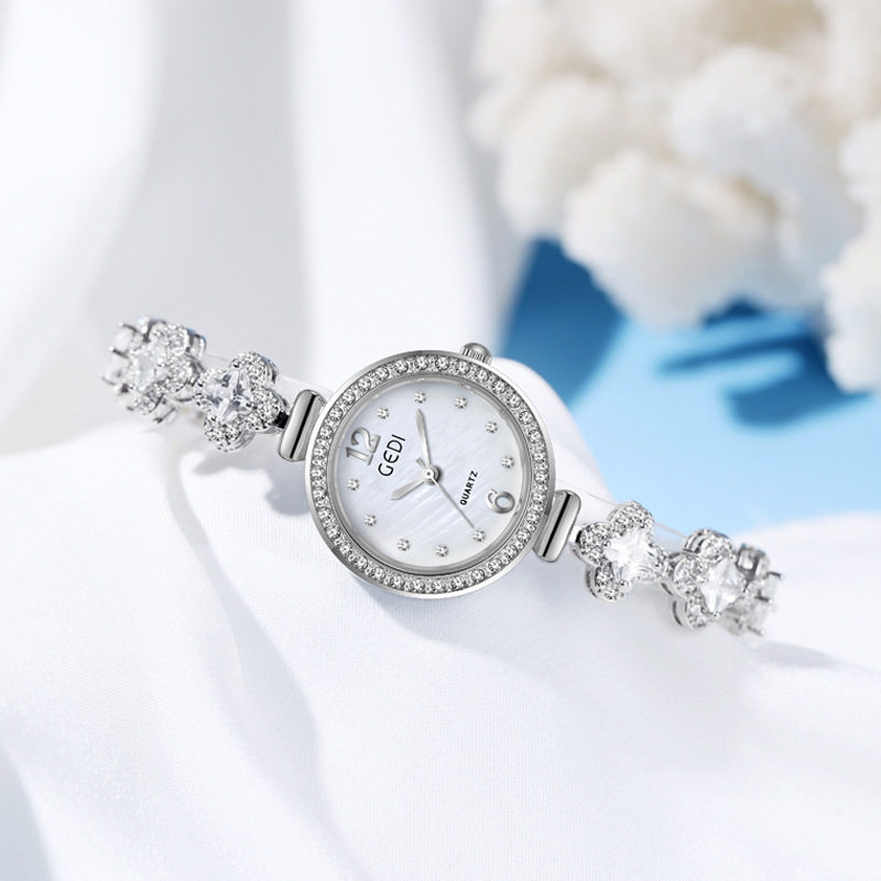 歌迪小众手链表女款轻奢贝母石英韩版潮流时尚商务休闲四叶草手表