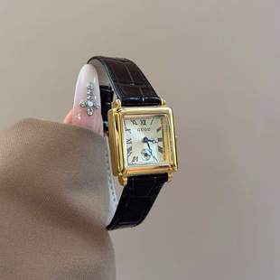 GUOU古欧新款方形时尚女表小秒盘复古罗马字带竹节带女款女士手表