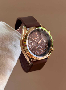 紫色水钻韩版轻奢学生女款皮带古欧多功能三眼大表盘石英GUOU腕表