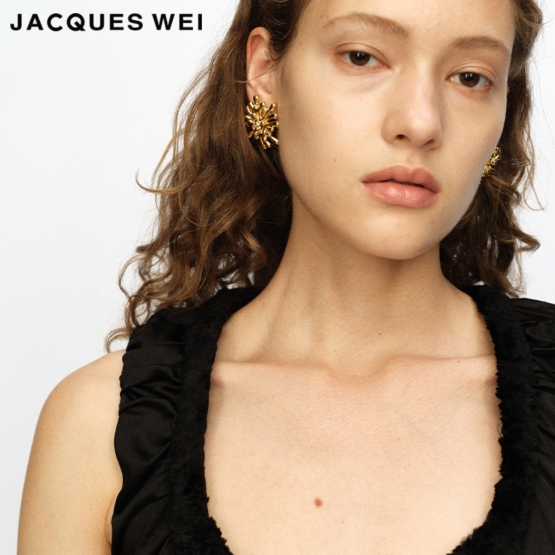 JACQUESWEI金海葵镶钻耳饰