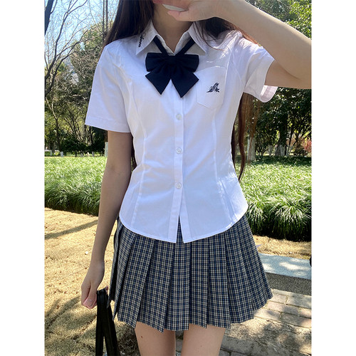 JK制服原创设计24℃收腰修身短袖