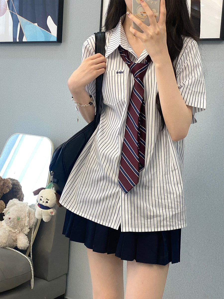墨秋JK原创平行线短袖条纹衬衫女