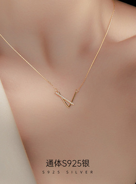 S925银几何项链字母V吊坠设计感ins冷淡风锁骨链简约气质韩版颈链