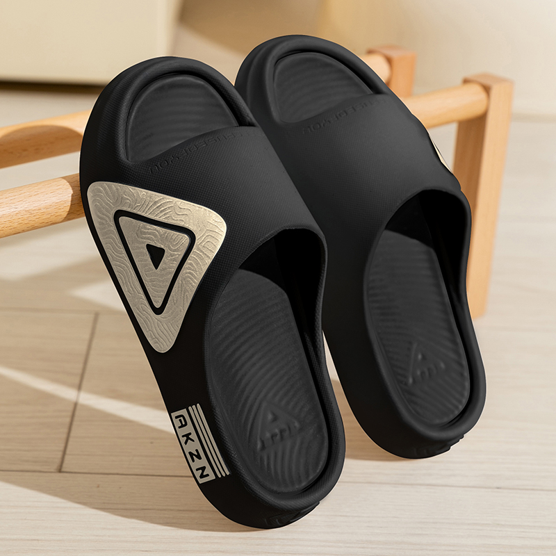 儿童凉拖鞋夏季新款外出防滑耐磨