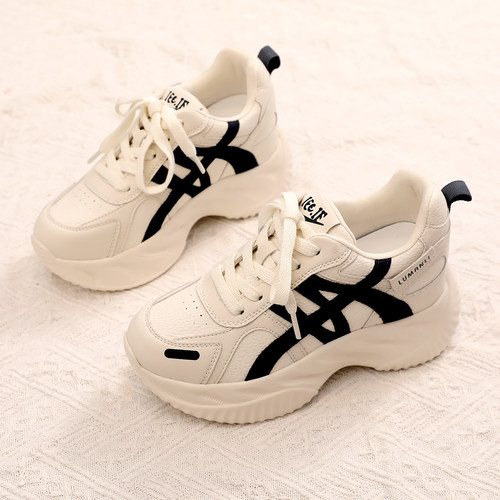 简雅诗妮品牌内增高老爹鞋女