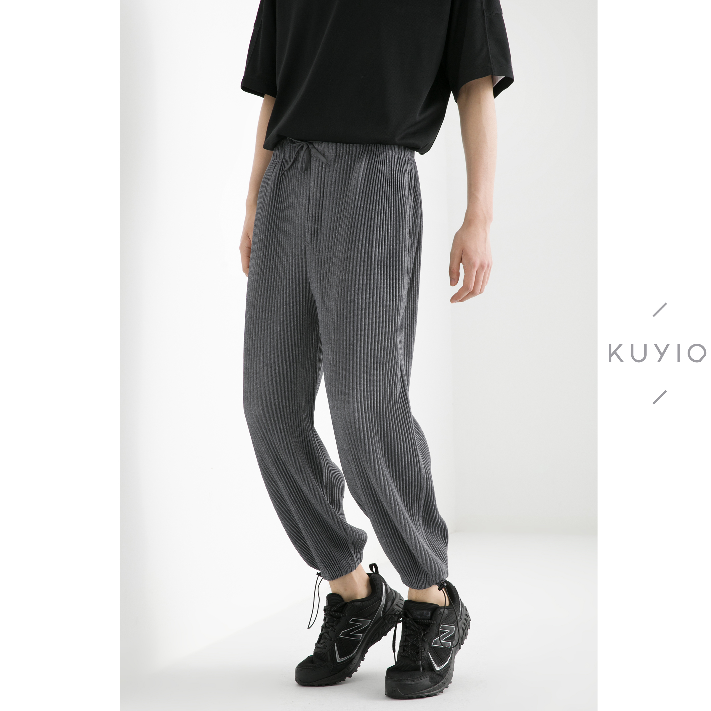 一生三次褶皱松紧腰九分裤宅男