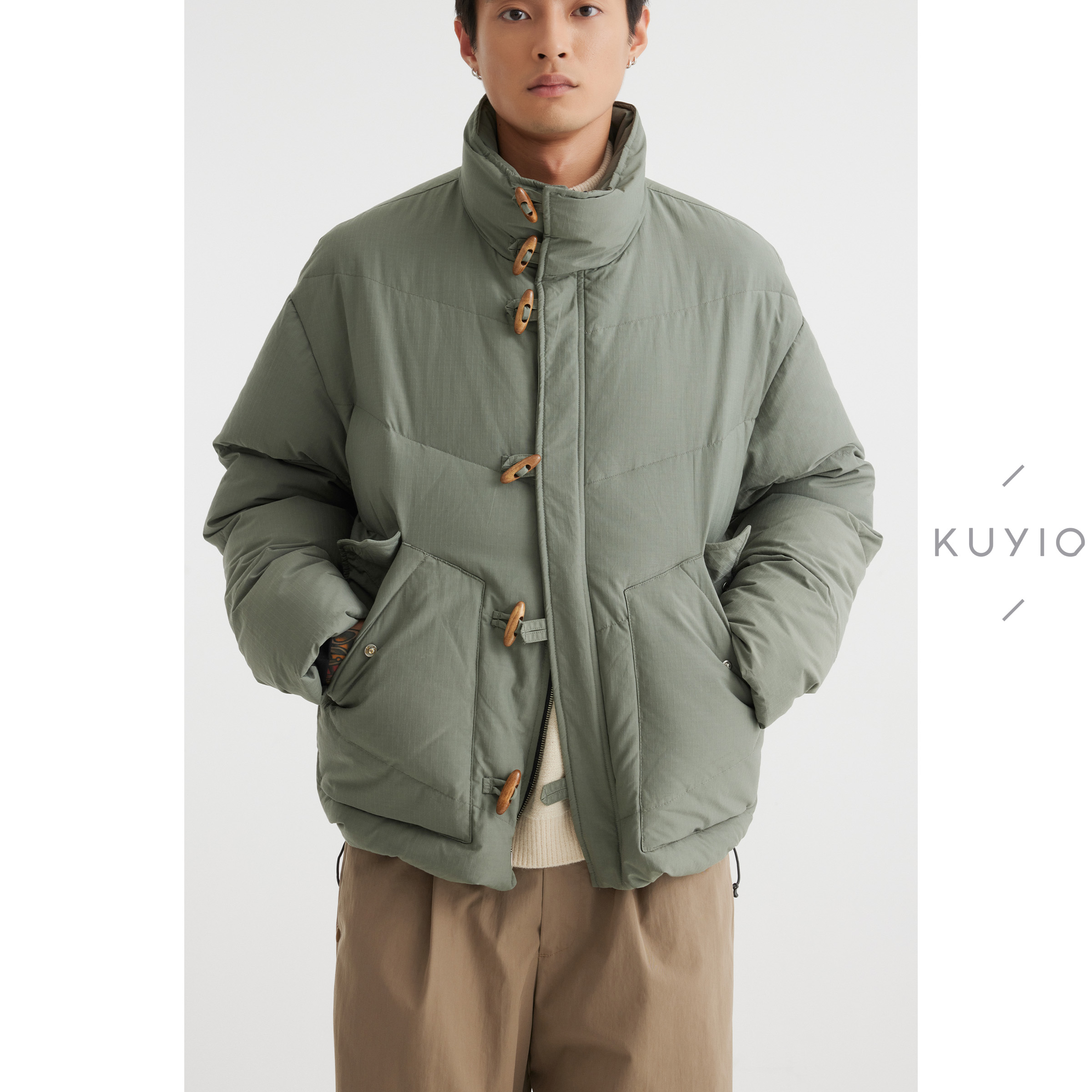 KUYIOU防泼水立领羽绒服