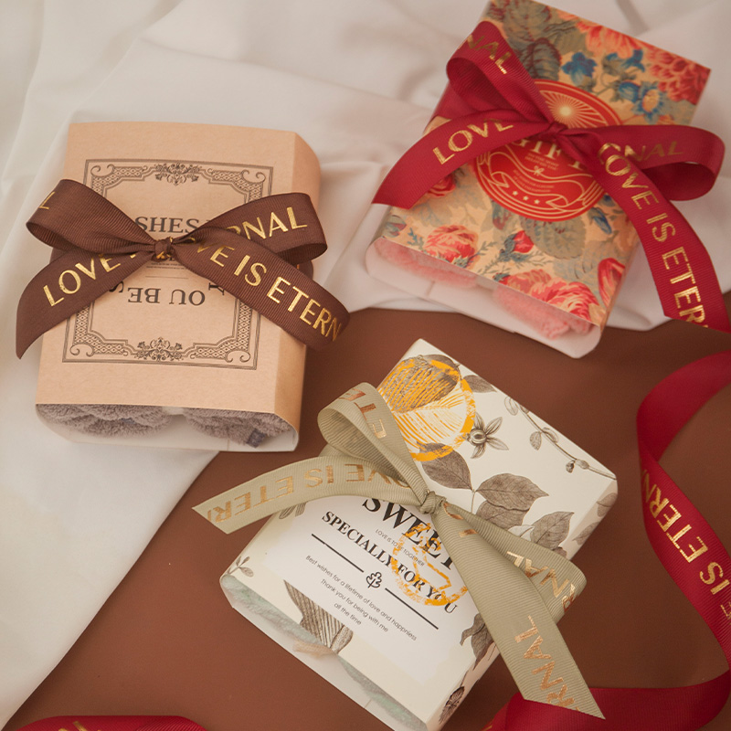 伴手礼女伴娘结婚礼品搭配珊瑚绒毛巾婚宴宾客回礼实用生日小礼物