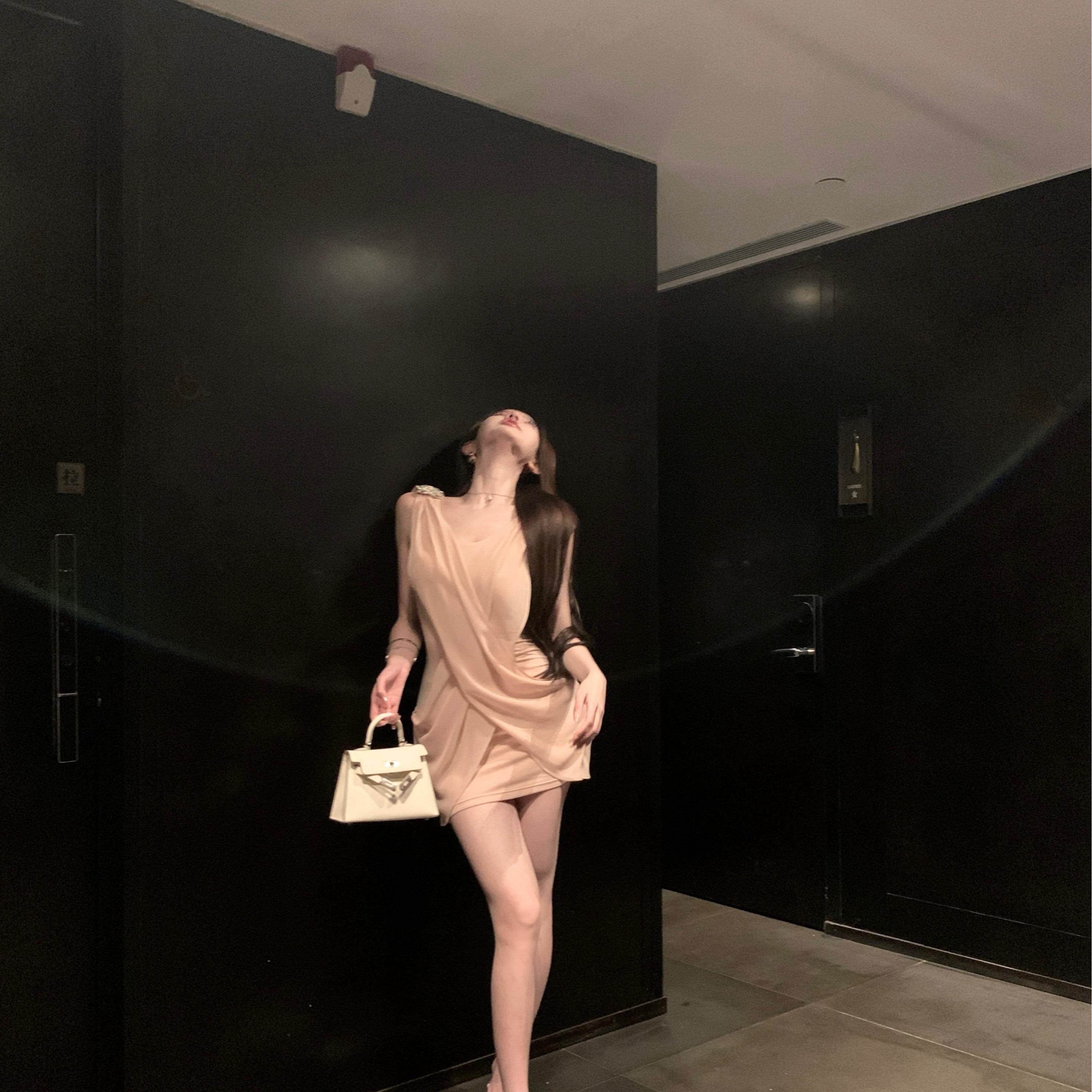法式气质无袖连衣裙女夏