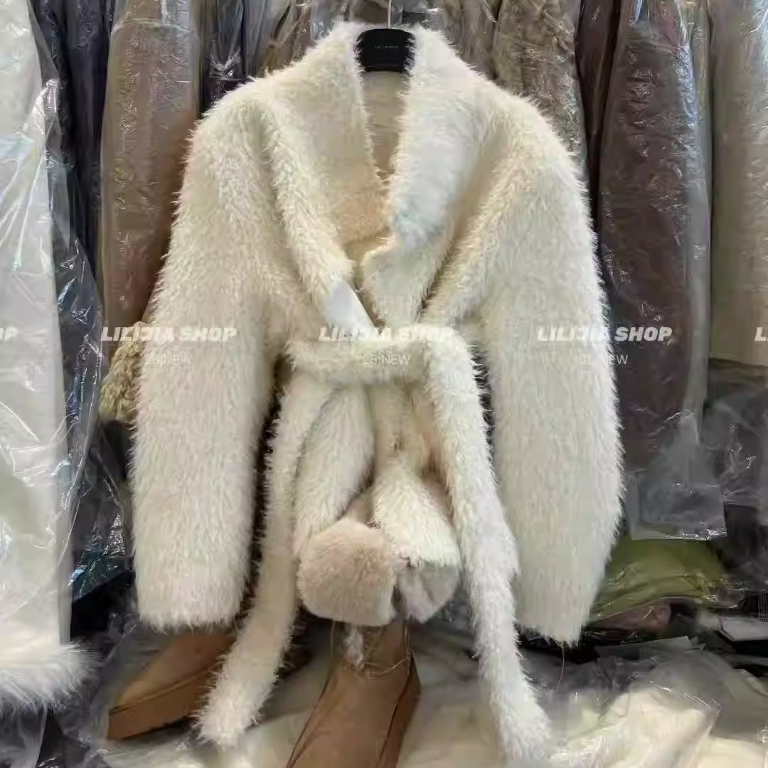 冬季韩版皮毛一体保暖外套女